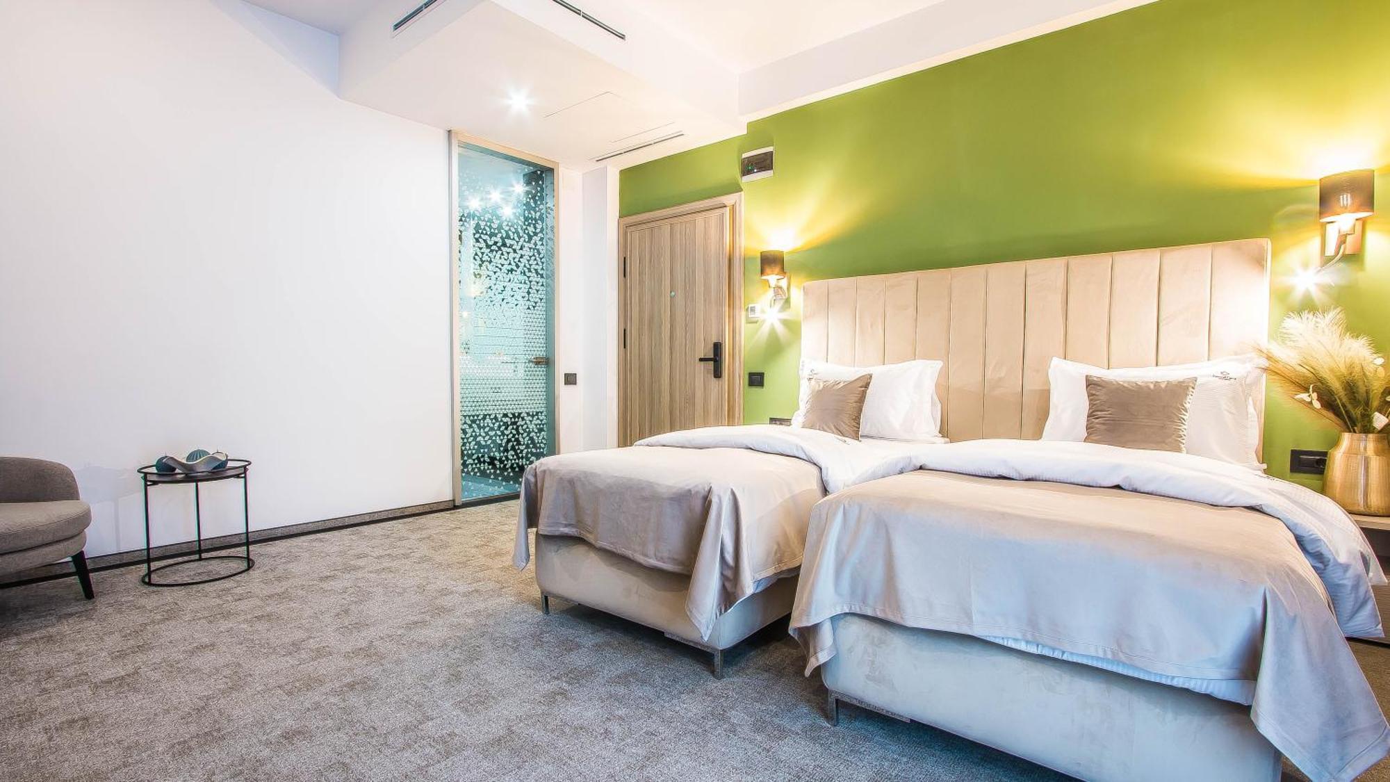 Central Carol Aparthotel 2 부쿠레슈티 외부 사진