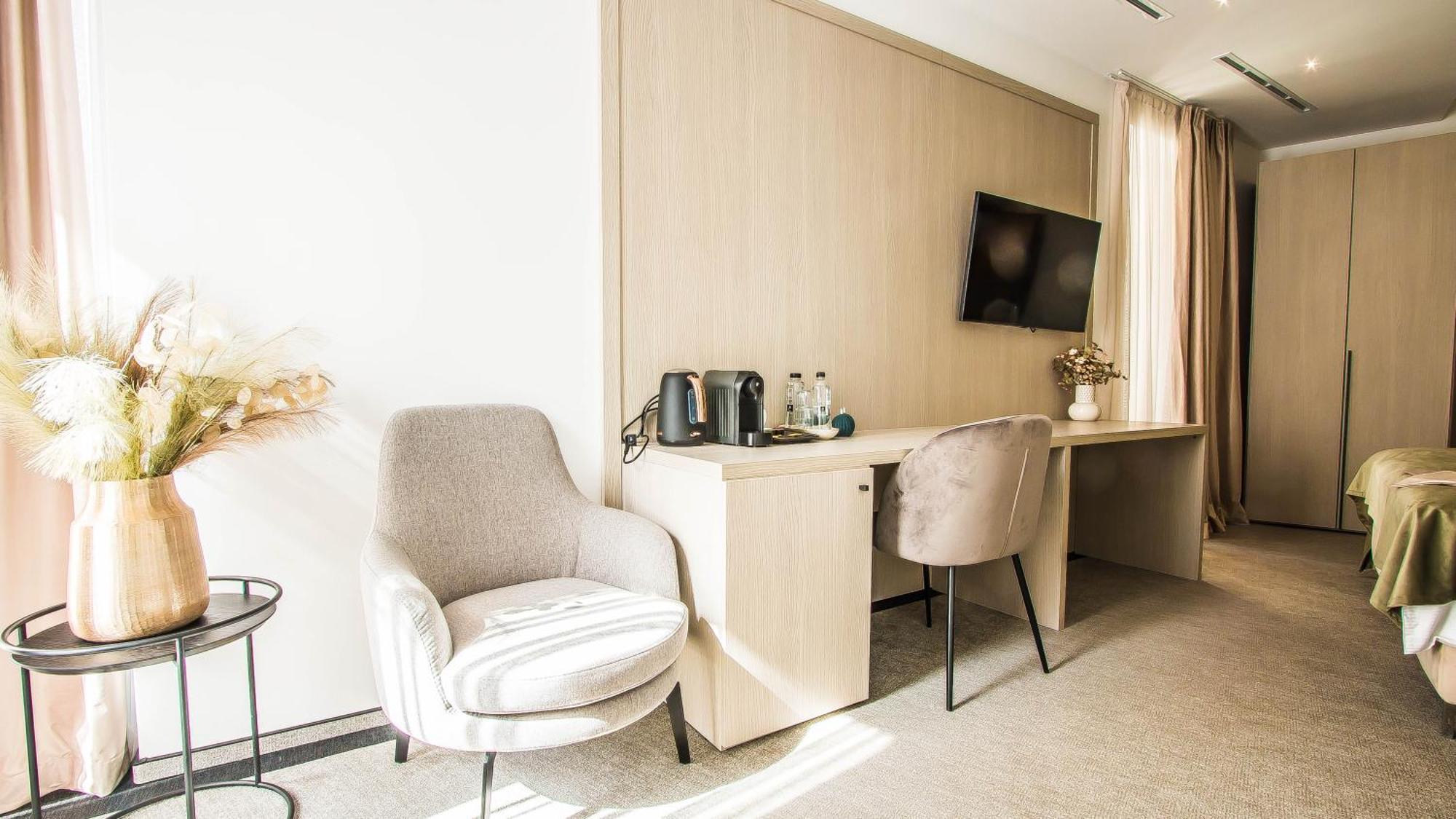 Central Carol Aparthotel 2 부쿠레슈티 외부 사진