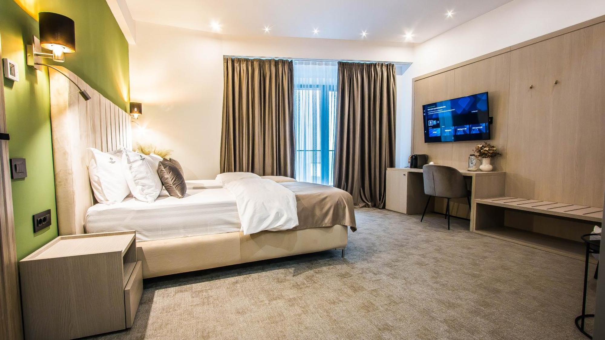Central Carol Aparthotel 2 부쿠레슈티 외부 사진