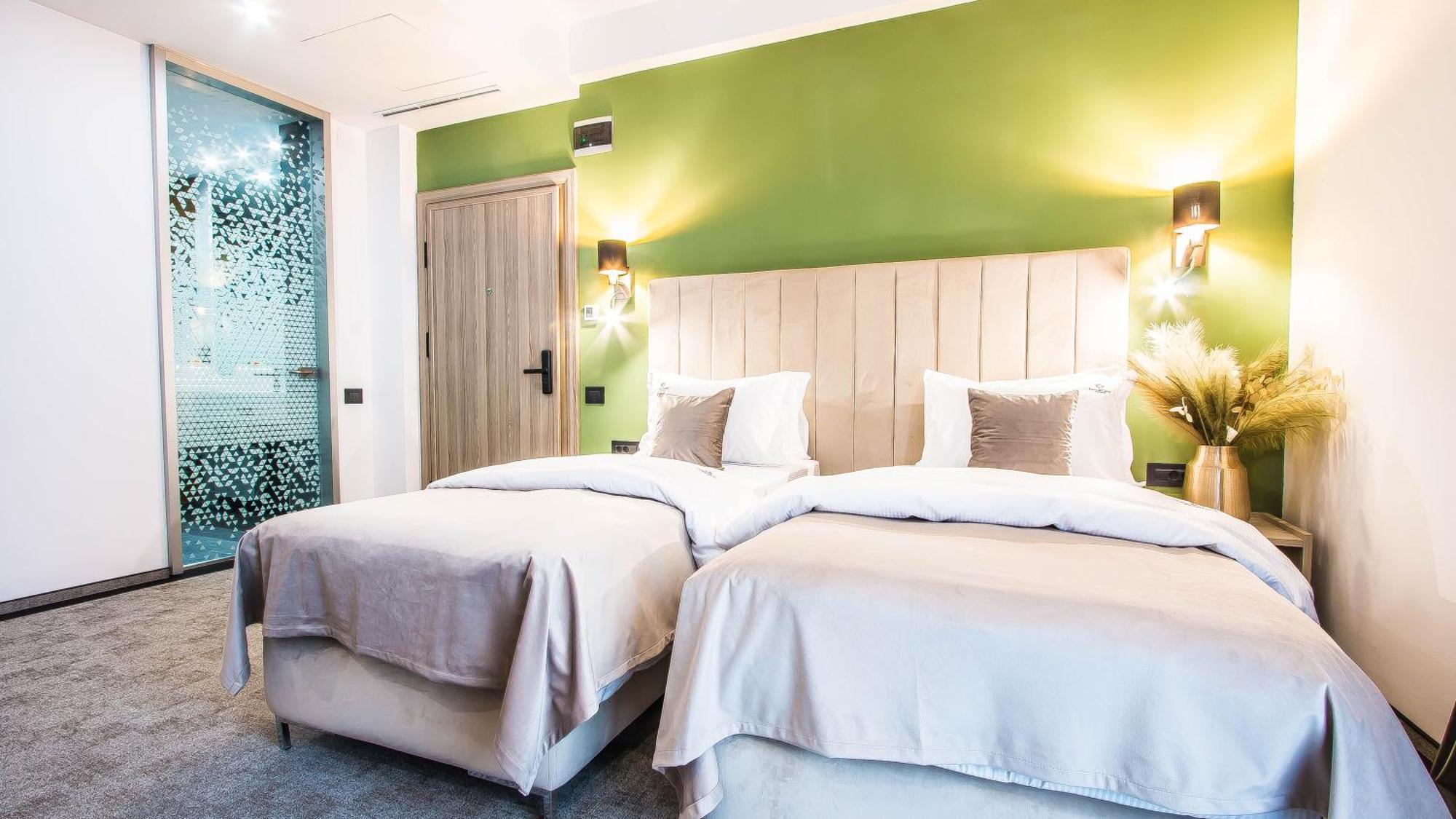 Central Carol Aparthotel 2 부쿠레슈티 외부 사진